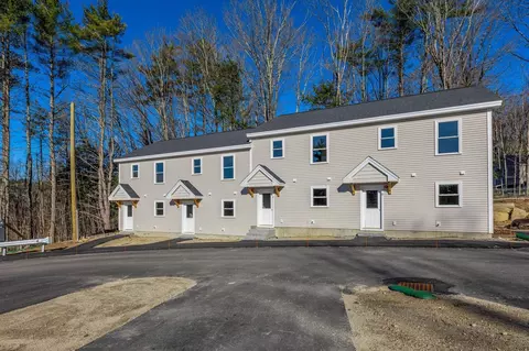 5 Lucy Ln, Peterborough, NH 03458