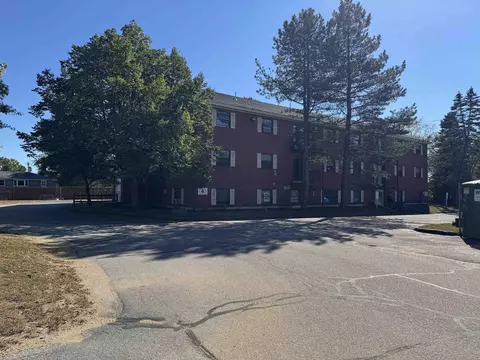12 E Side Dr #4-13, Concord, NH 03301