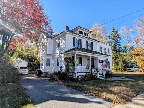 170 Myrtle St, Claremont, NH 03743