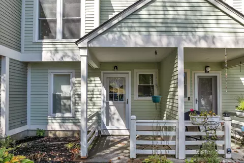 44 Marsten Ln #143, Enfield, NH 03748