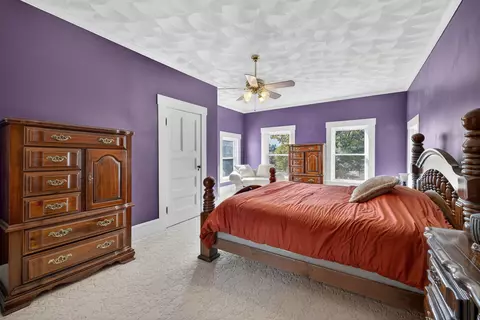 Bedroom - 84 E Broadway St, Derry, NH 03038 photo 1 of 10