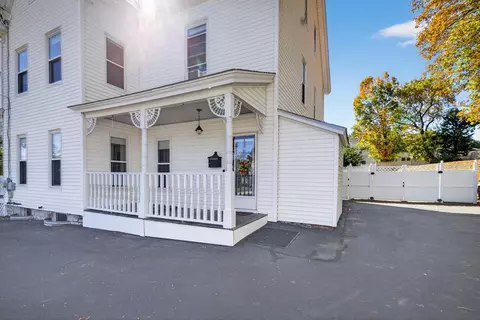 Exterior - 84 E Broadway St, Derry, NH 03038 photo 7 of 11