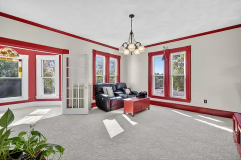 Living - 84 E Broadway St, Derry, NH 03038 photo 2 of 2
