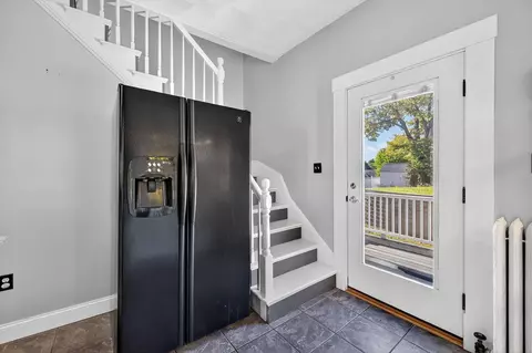 Entry Way - 84 E Broadway St, Derry, NH 03038 photo 1 of 5