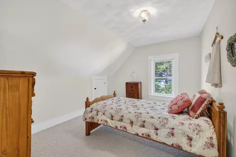 Bedroom - 84 E Broadway St, Derry, NH 03038 photo 7 of 10