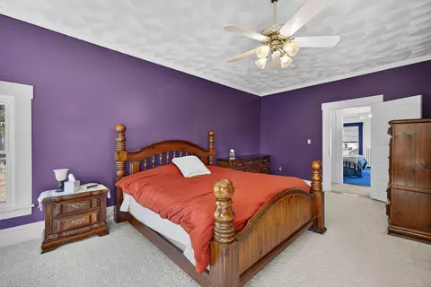 Bedroom - 84 E Broadway St, Derry, NH 03038 photo 2 of 10