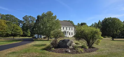 31 Ilona Ln, Loudon, NH 03307