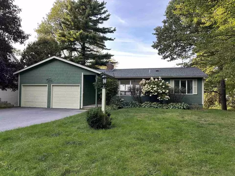 304 Thayer Bay Rd, Colchester, VT 05446