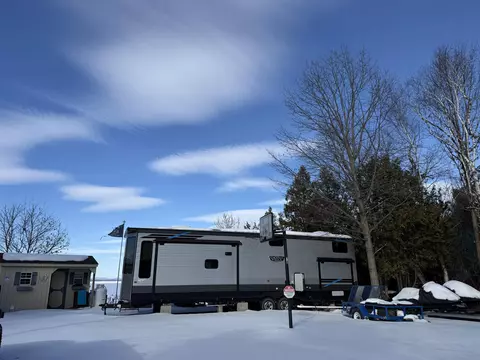 78 Way Lane Ext, Bridport, VT 05734