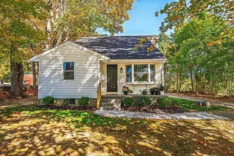 68 Route 108, Newfields, NH 03856