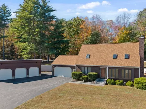 1005 Nh Route 106 N, Loudon, NH 03307