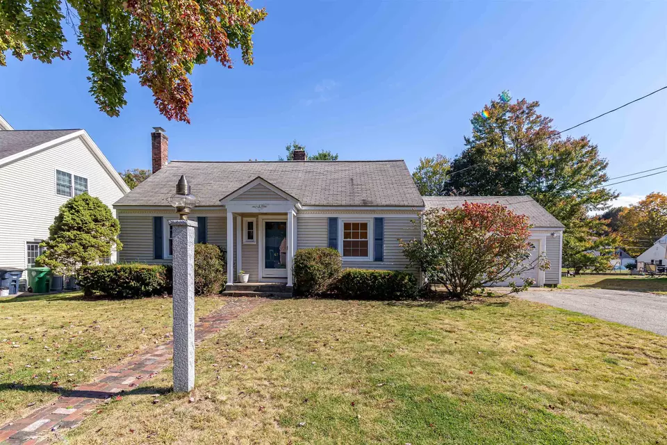 Exterior - 47 Edgewood Ave, Nashua, NH 03064 photo 1 of 10