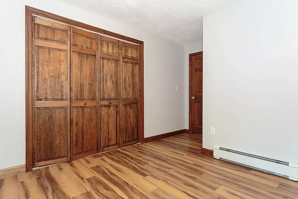 Bedroom - 14 Parrish Hill Dr, Nashua, NH 03063 photo 3 of 5