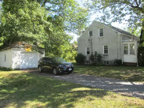 15 Atherton Ave, Nashua, NH 03060