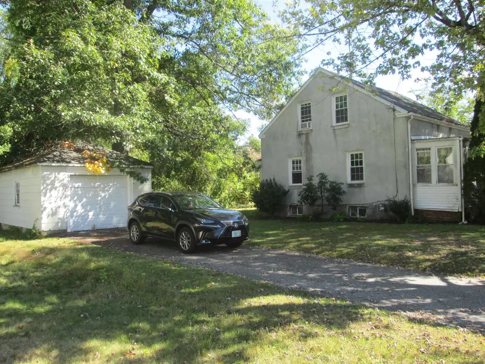  15 Atherton Ave, Nashua, NH 03060 photo 1