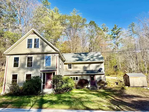 4106 Vt Route 30, Jamaica, VT 05343
