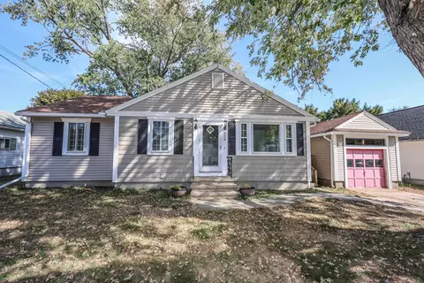 328 S Mammoth Rd, Manchester, NH 03109