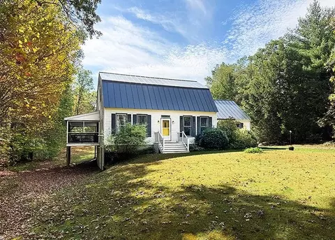 758 Old Cheshire Tpke, Charlestown, NH 03603