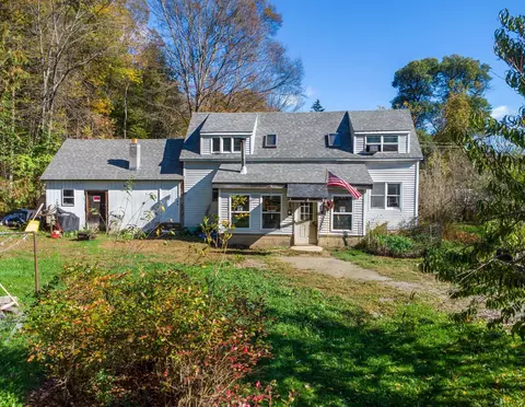 100 River St, Alstead, NH 03602