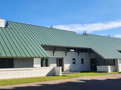 210 Village Green Dr #9D, Stowe, VT 05672