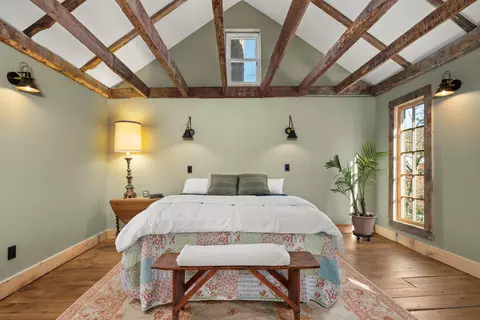 19 Sinclair Rd, Johnson, VT 05656