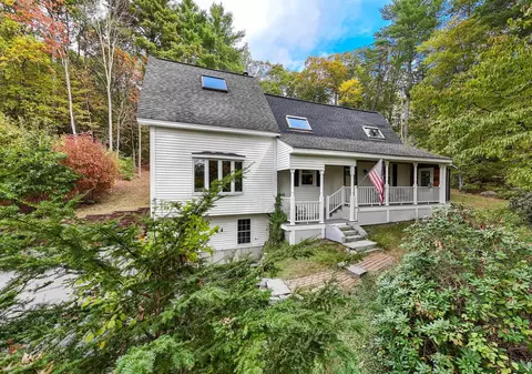 18 Adams St, Milford, NH 03055