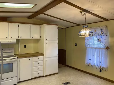 Kitchen - 9 Paradise St, Gorham, NH 03581 photo 1 of 5