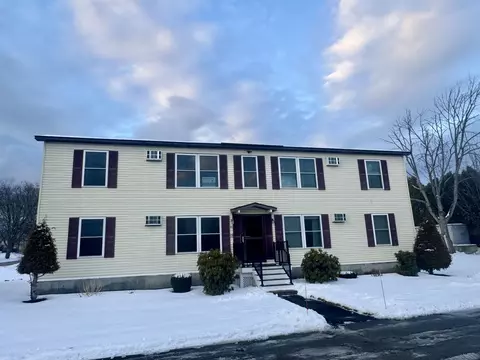 31 Central St #G, Hillsborough, NH 03244