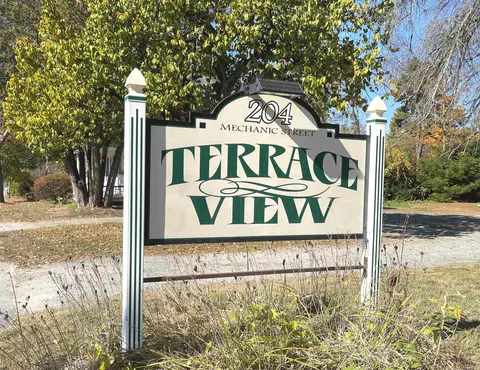 204 Mechanic St #12, Lebanon, NH 03766
