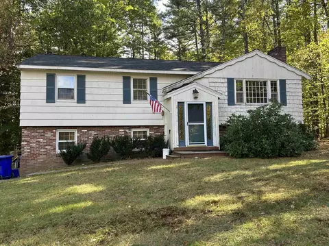 4 Jones Ave, Bow, NH 03304