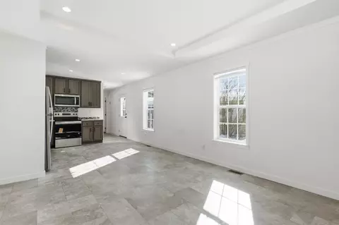 71 Carla Ct, Campton, NH 03223