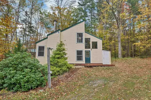 88 Donovan Farm Rd, Campton, NH 03223