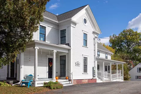1394 Main St, Saint Johnsbury, VT 05819