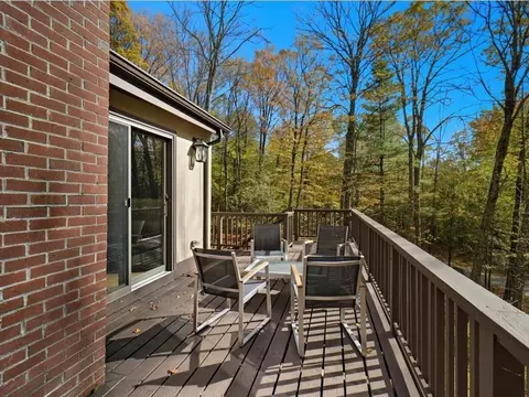 Exterior - 185 Maple Rd, Stowe, VT 05672 photo 5 of 6
