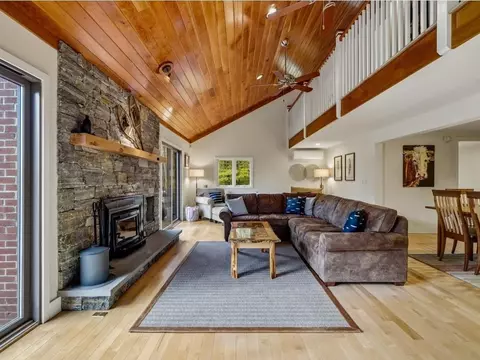Living - 185 Maple Rd, Stowe, VT 05672 photo 8 of 8