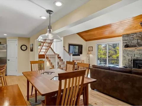 Dining - 185 Maple Rd, Stowe, VT 05672 photo 1 of 2