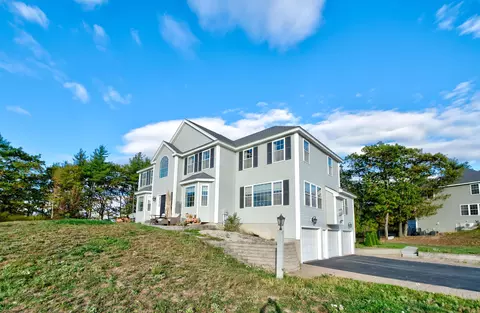 23 Ryan Farm Rd, Windham, NH 03087