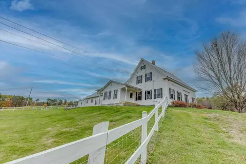 Exterior - 172 Goose Ln, Bath, NH 03740 photo 6 of 7