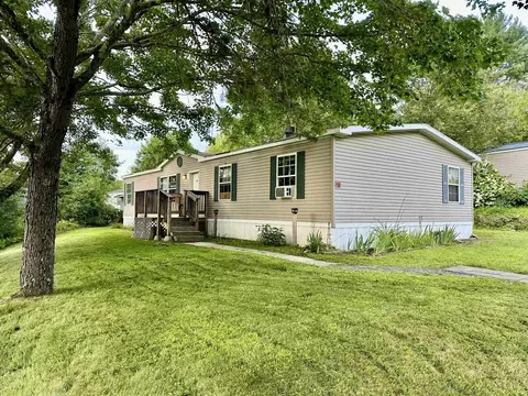 52 Morways Park, Charlestown, NH 03603