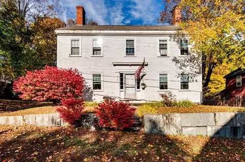 3 Swamscott St, Newfields, NH 03856