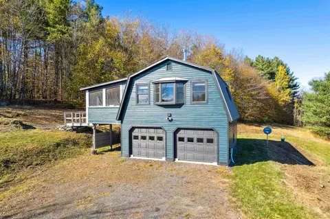 691 Cemetery St, Brookfield, VT 05036