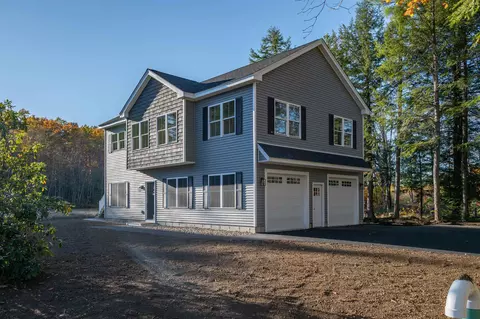 28 Dalton Dr, Barnstead, NH 03225