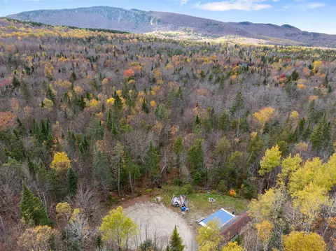 4827 Center Pond Rd, Newark, VT 05871
