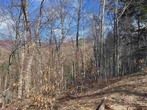 2-47 E Ash Rd, Plymouth, VT 05056