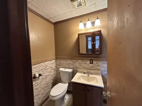 2137 Route 30 N, Castleton, VT 05735 photo 9