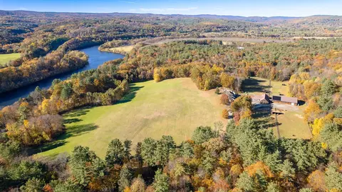 1123 River Rd, Westmoreland, NH 03467