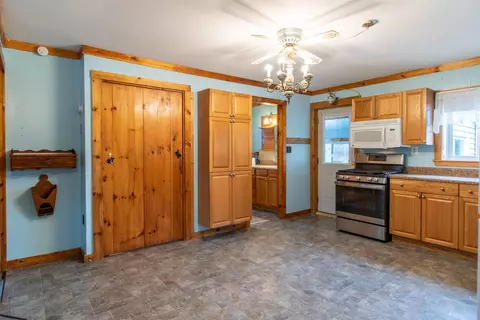 Entry Way - 3581 Vermont Route 114 S, Norton, VT 05907 photo 2 of 2