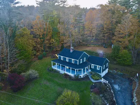 4 Bloody Brook Rd, Amherst, NH 03031
