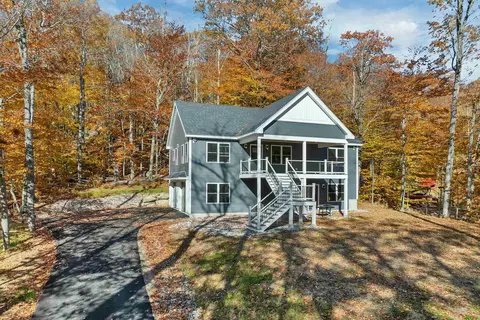 41 Valley Rd, Tuftonboro, NH 03816