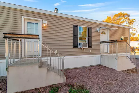 37 Avenue C, Burlington, VT 05408